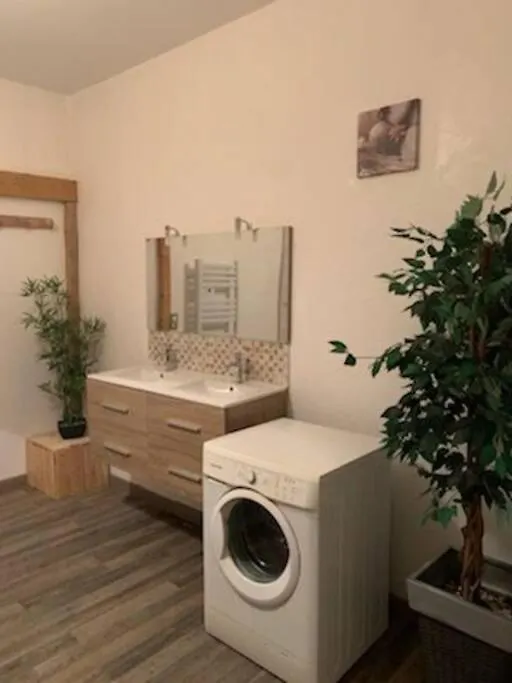 Appartement 2 A 3 Personnes Pionsat Apartment